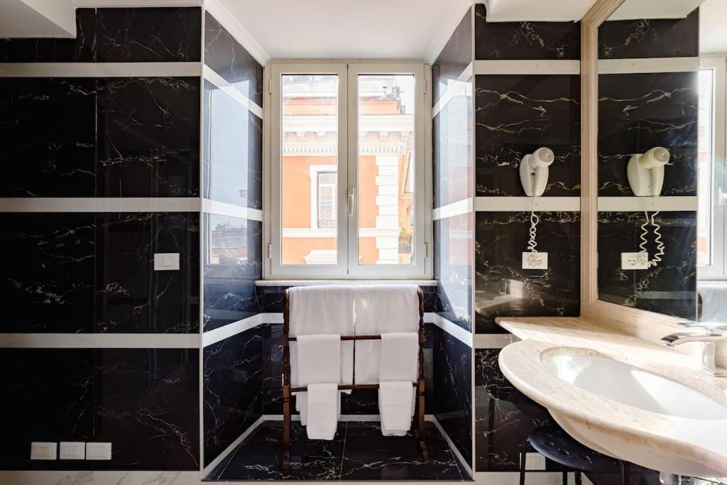 41 Nazionale Suite 41 Roma Eksteriør bilde